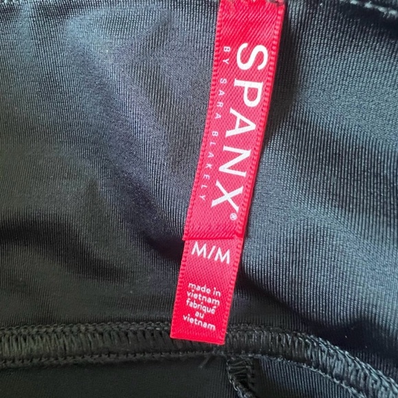 SPANX Faux Leather Skinny Leggings Size M - Picture 7 of 11